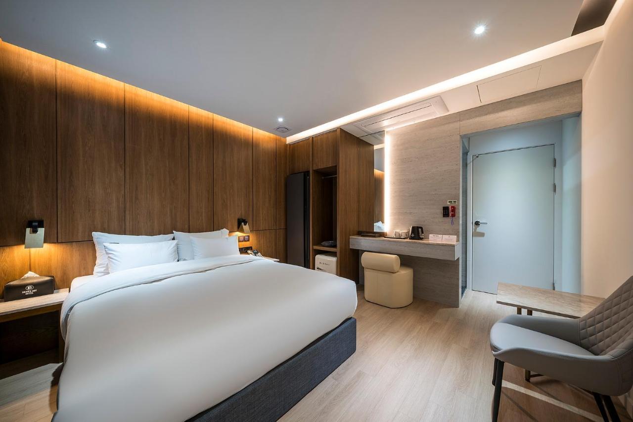 Brown Dot Hotel Pyeonghwa Plaza Мокпо Экстерьер фото