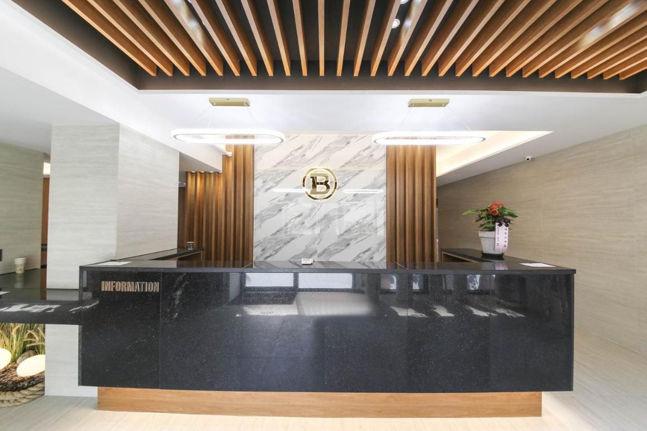 Brown Dot Hotel Pyeonghwa Plaza Мокпо Экстерьер фото